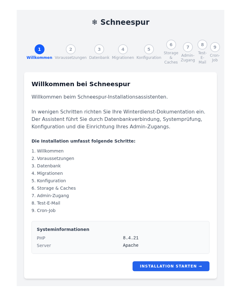 Browser-Assistent, erste Seite: Willkommen mit Voraussetzungs-Check für PHP-Version und Erweiterungen. Beispieldarstellung mit fiktiven Demo-Daten.
